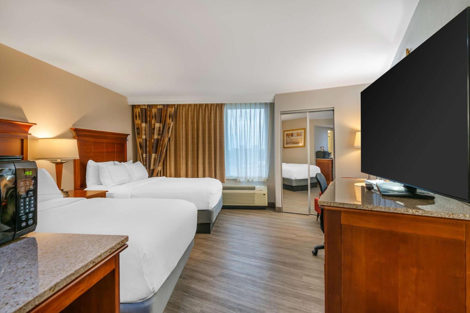 Doubletree By Hilton Джефферсон-Сити Экстерьер фото